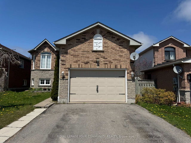 40 Leslie Avenue