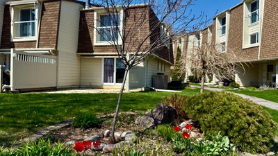 Unit Unit 5 — 4 Paradise Blvd, Ramara - Rural Ramara image-0-3
