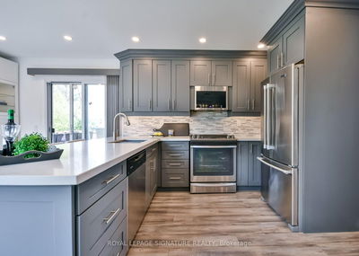 12 Frontier Ave, Orillia - Orillia image-0-3