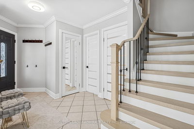 39 CHURCHLAND Dr, Barrie - Holly