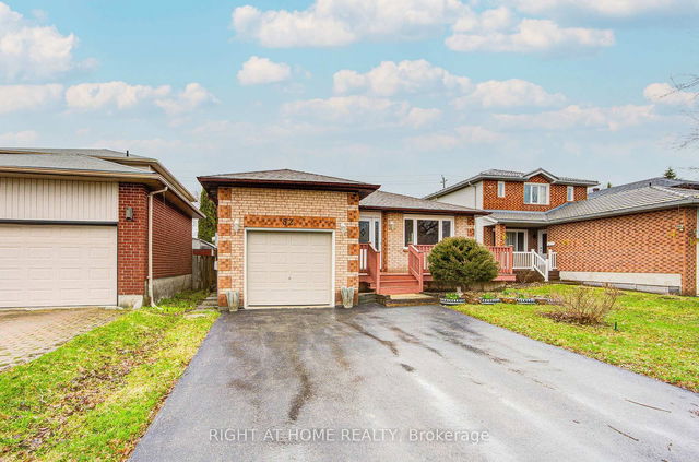 52 Rosenfeld Drive