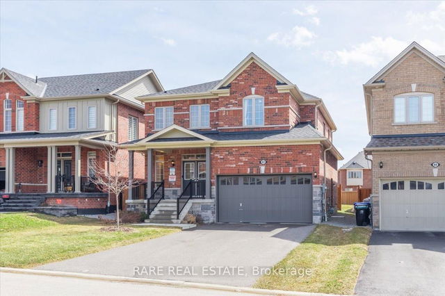 82 Rugman Crescent