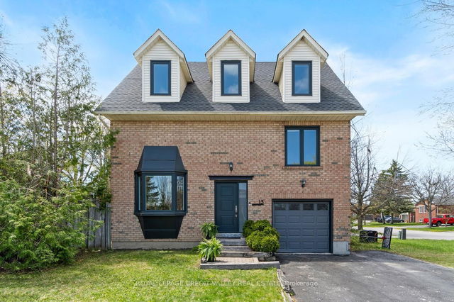 13 Kinzie Lane