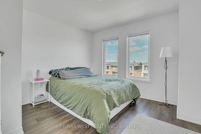 61 Fairlane Ave, Barrie - Painswick South image-0-4