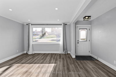 42 Charles Rd, Orillia - Orillia image-0-2