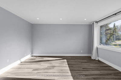 42 Charles Rd, Orillia - Orillia image-0-3