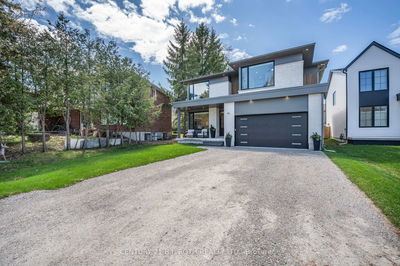 46 Tyndale Rd, Barrie - South Shore image-0-1