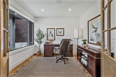 46 Tyndale Rd, Barrie - South Shore image-0-3