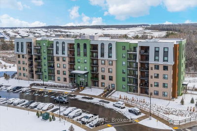 Unit 413 — 5 Chef Lane, Barrie - Rural Barrie Southeast image-0-1