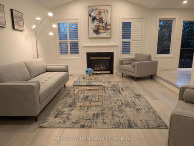 16 Imperial Crown Lane, Barrie - Innis-Shore image-0-2