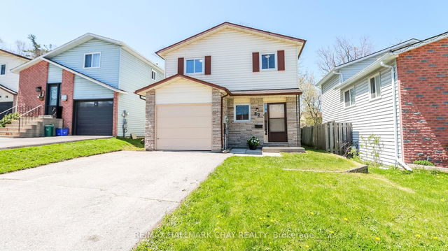 82 Melinda Crescent