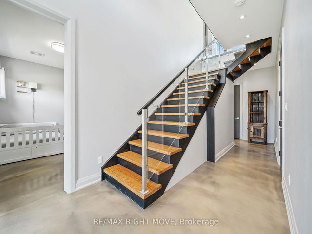 1925 Woods Bay Road