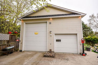 287 Edgehill Dr, Barrie - Edgehill Drive image-0-4
