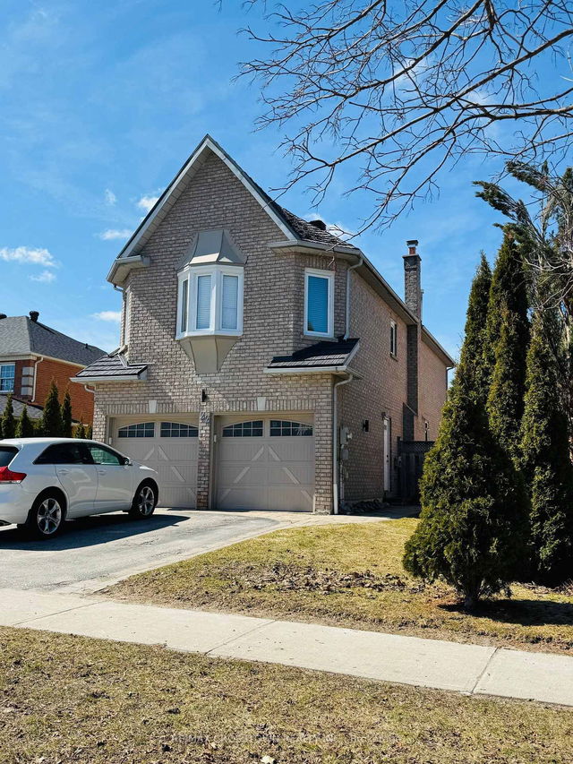 22 Grand Forest Drive