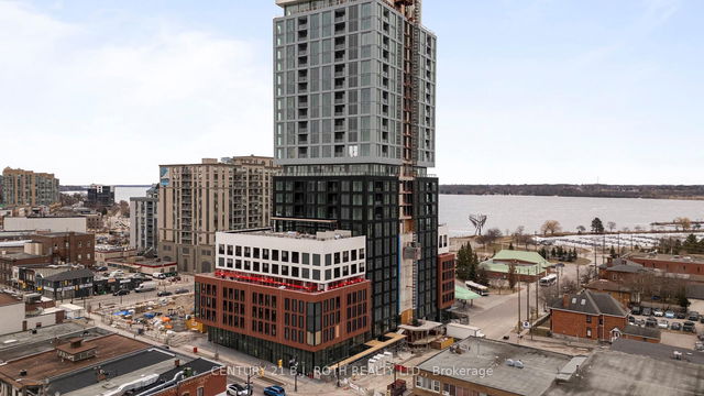 2105 - 39 MARY Street