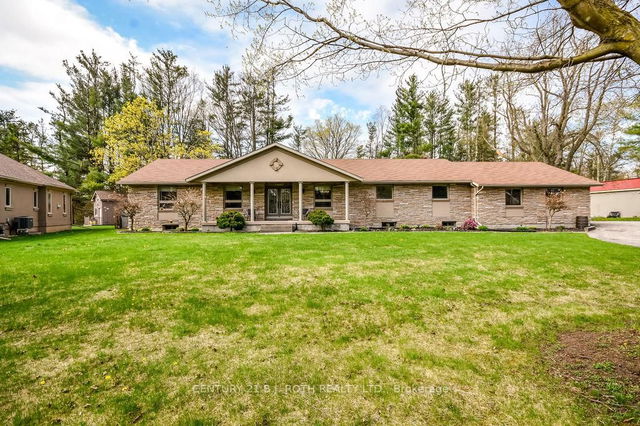 12 Noraline Avenue