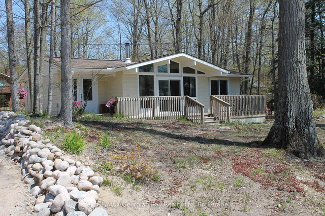 1169 Tiny Beaches Road