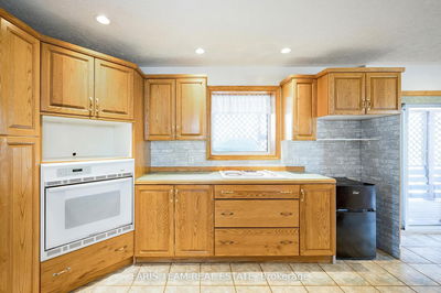 326 Lafontaine Rd, Tiny - Lafontaine image-0-4