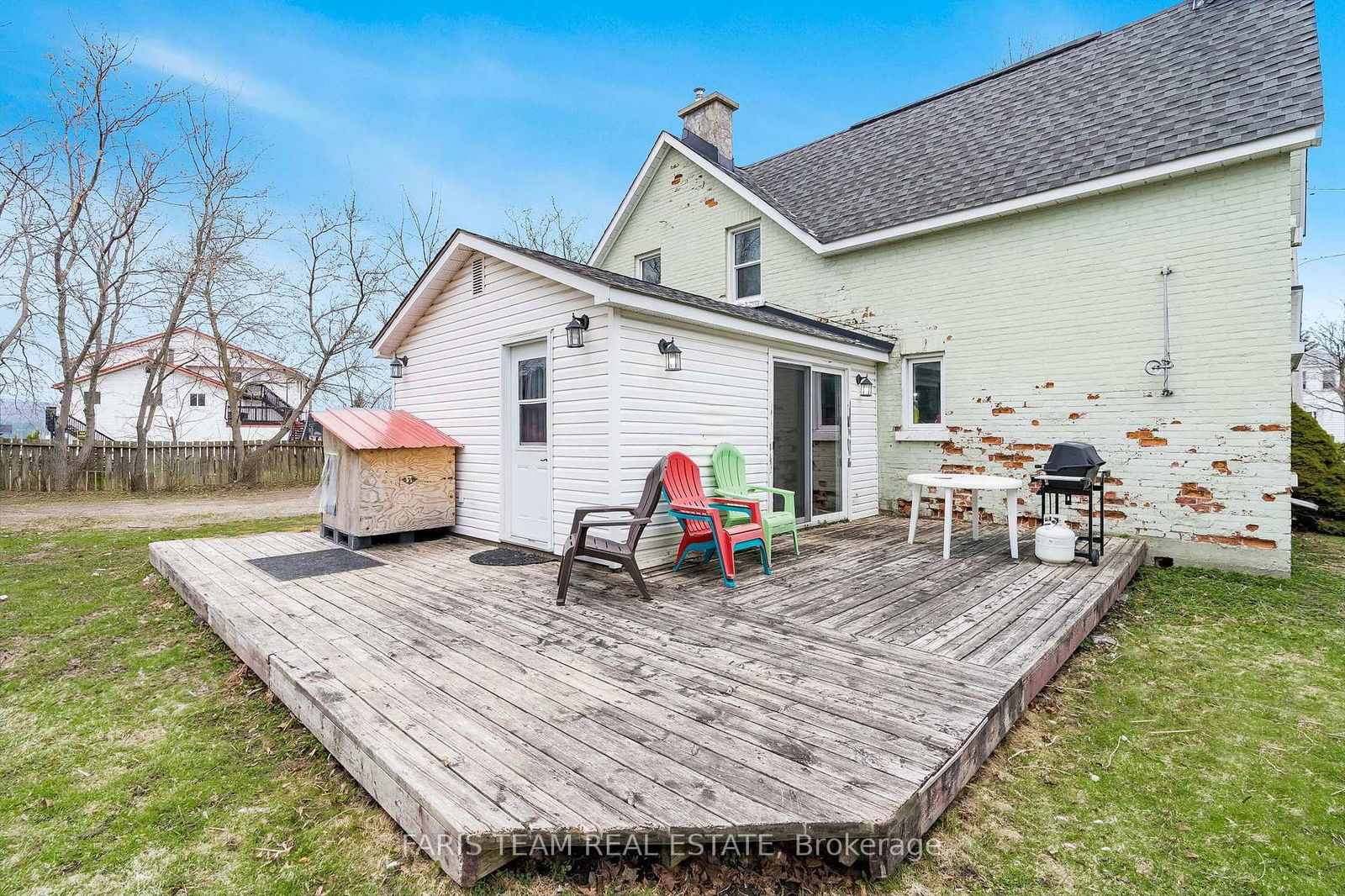Listing photo 4