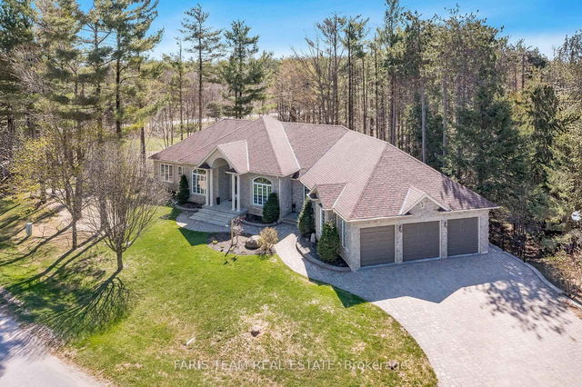 7 Highland Drive