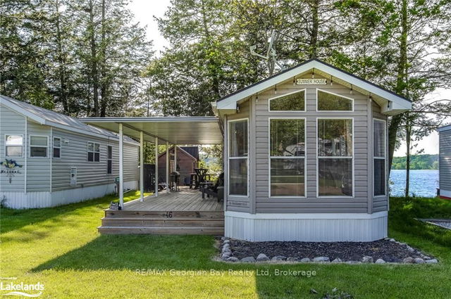 46 LAKESHORE Road