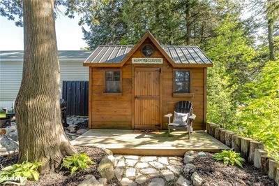 46 LAKESHORE Rd, Midland - Midland image-0-3