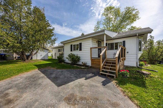 17 Balantrae Drive