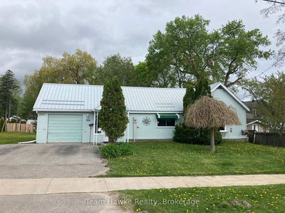 266 Barnett Ave, Midland - Midland