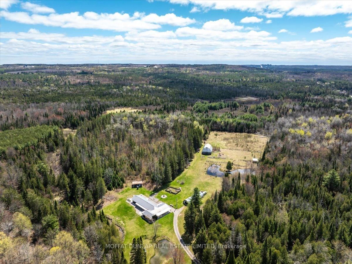 Detached House for sale at 1076 Beaver Lane N/A, Springwater, Midhurst, L9X 0M1 - MLS: S12150029