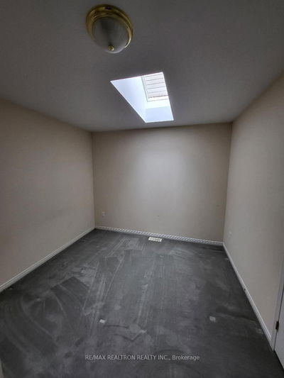 36 Julia Cres, Orillia - Orillia image-0-1