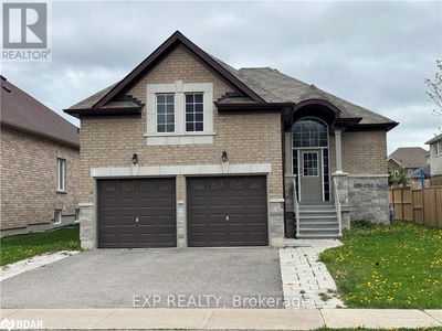 10 Falvo St, Wasaga Beach - Wasaga Beach