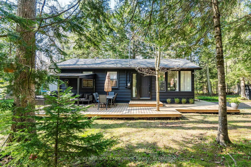 1 Sundown Rd, Tiny, L0L 2J0 | Image 2