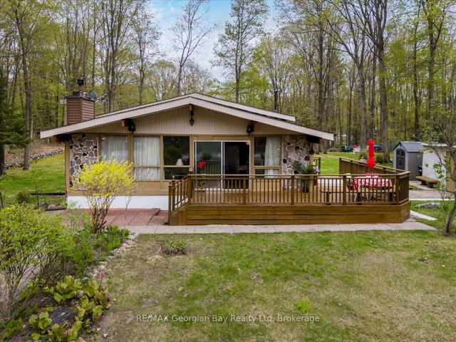 25 Tall Pines Drive