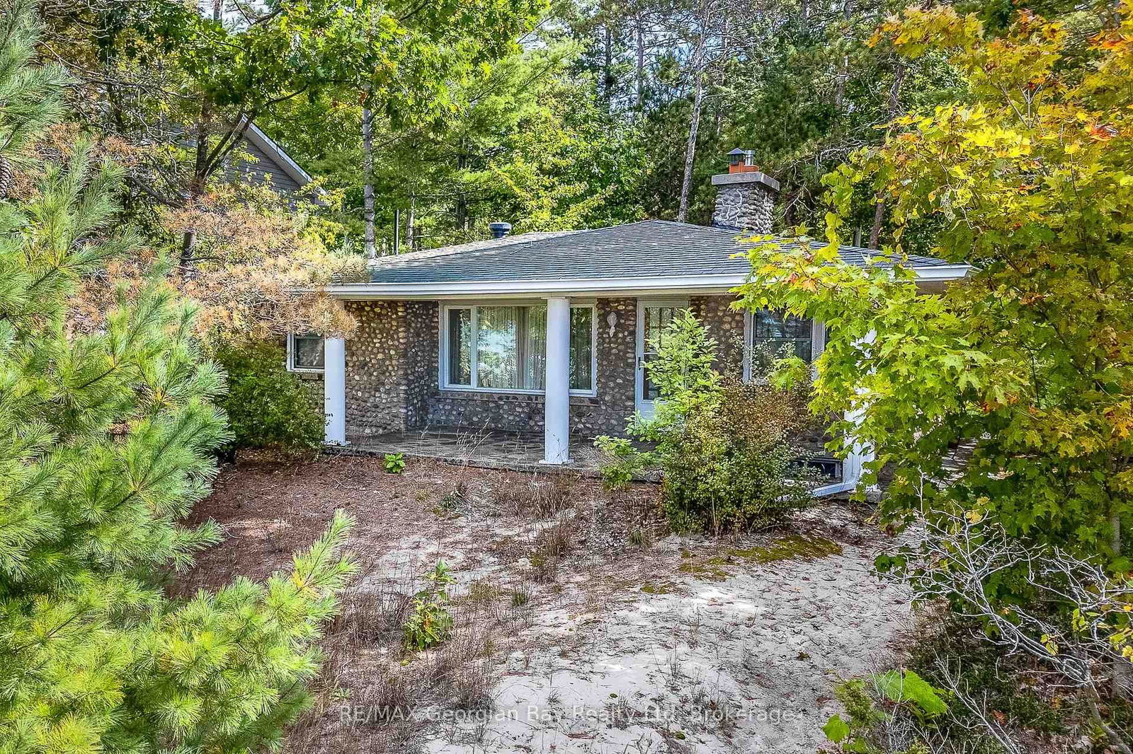 Detached House for sale at 750 Tiny Beaches Road, Tiny, Rural Tiny, L0L 2T0 - MLS: S12151903