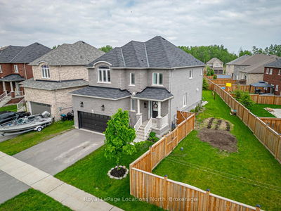 1 Academy Ave, Wasaga Beach - Wasaga Beach image-0-1