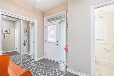 1 Academy Ave, Wasaga Beach - Wasaga Beach image-0-4