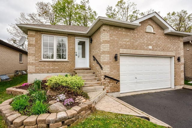 105 Monique Crescent