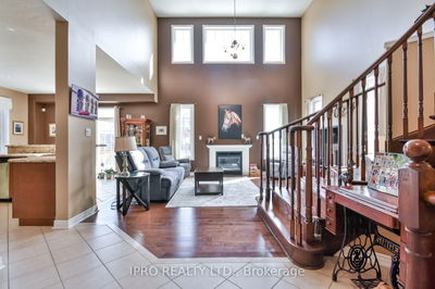 79 Sovereign's Gate, Barrie - Innis-Shore