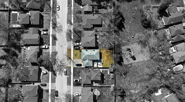 10 GLENECHO Drive