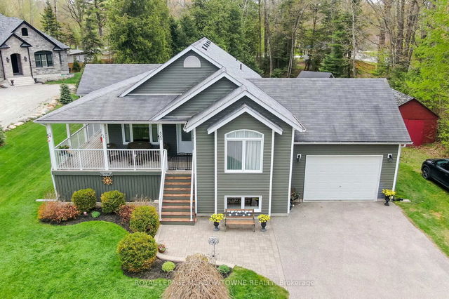 825 Eastdale Drive