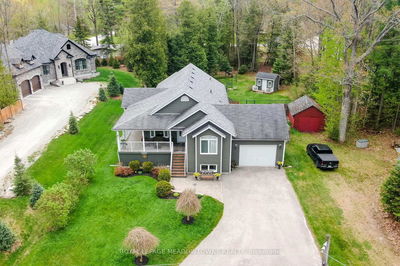 825 Eastdale Dr, Wasaga Beach - Wasaga Beach image-0-1