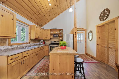197 North Shore Dr, Tiny - Rural Tiny image-0-3