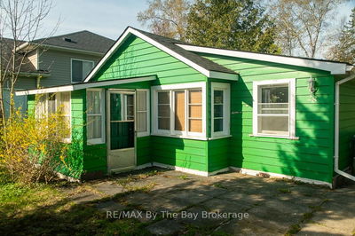 28 60th St, Wasaga Beach - Wasaga Beach image-0-4
