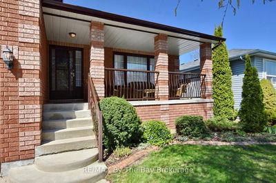 32 Riverdale Dr, Wasaga Beach - Wasaga Beach image-0-1
