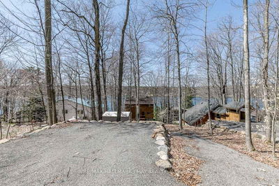 176 Farlain Lake Rd, Tiny - Rural Tiny image-0-3