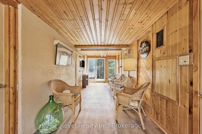 31 Desroches Tr, Tiny - Rural Tiny image-0-1
