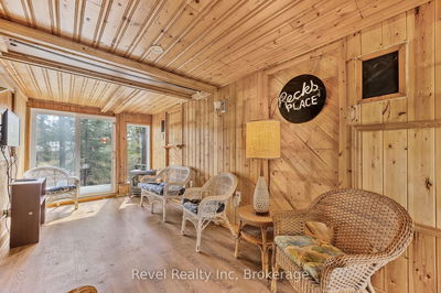 31 Desroches Tr, Tiny - Rural Tiny image-0-2