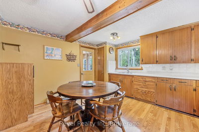 31 Desroches Tr, Tiny - Rural Tiny image-0-4