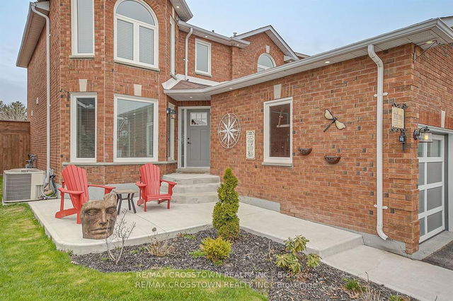 92 Golden Meadow Road