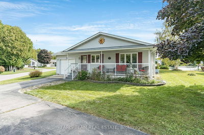 2 St James Pl, Wasaga Beach - Wasaga Beach image-0-2
